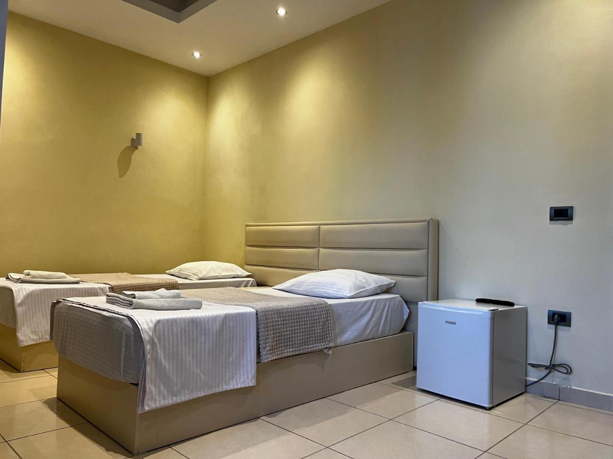 Deja's Ford Hotel Sarda מראה חיצוני תמונה