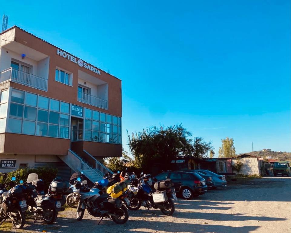 Deja's Ford Hotel Sarda מראה חיצוני תמונה