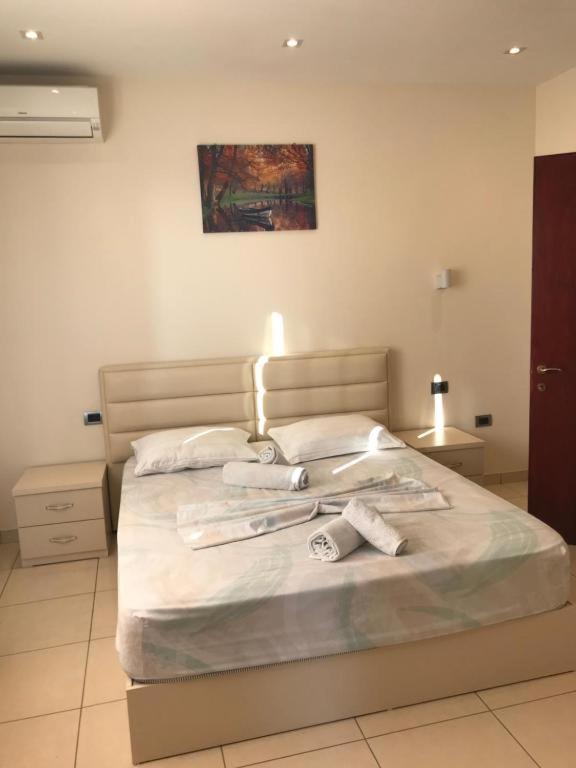 Deja's Ford Hotel Sarda מראה חיצוני תמונה